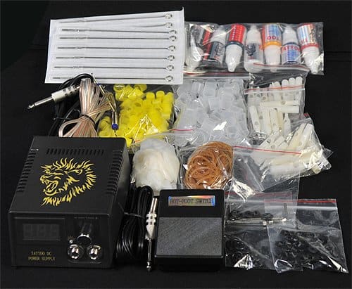 6 Gun Tattoo Kit all accessories