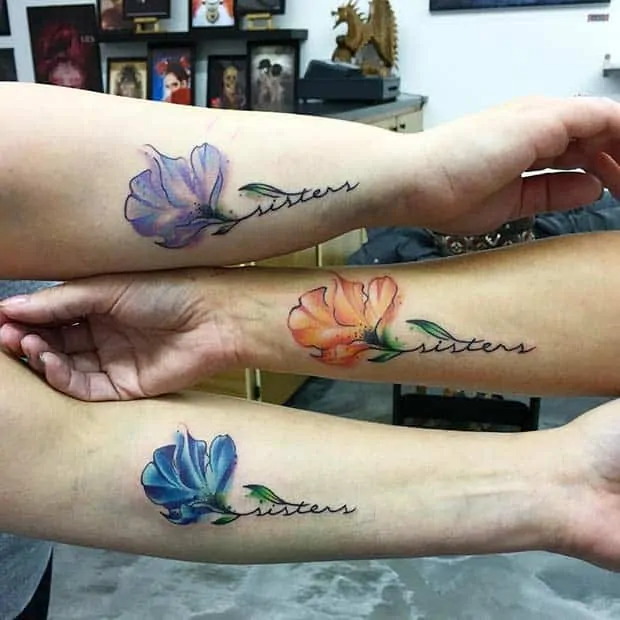 Amazing flower tattoo art for sisters