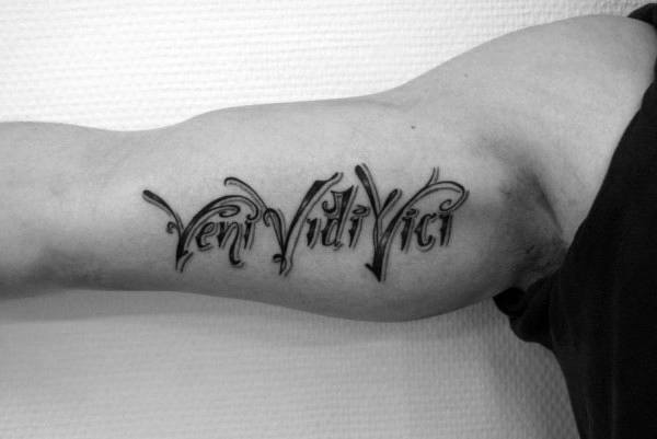 veni Vidi Vici #tatuagem #criadoradeconteudo #tattooideas #tattoomaniacos21  #tattoolover 