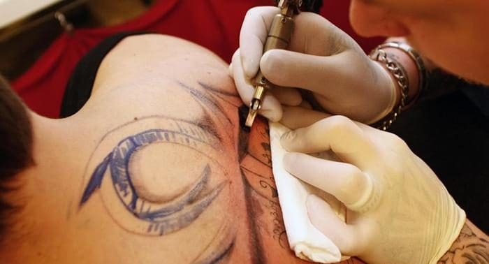 tattoo health risks and tattoo safety