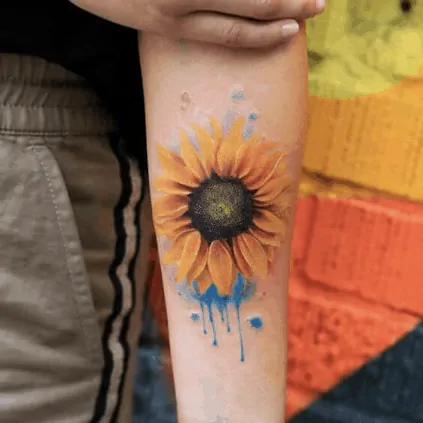99 Awesome Sunflower Tattoo Ideas And Types In 2020 Tattoos Spot