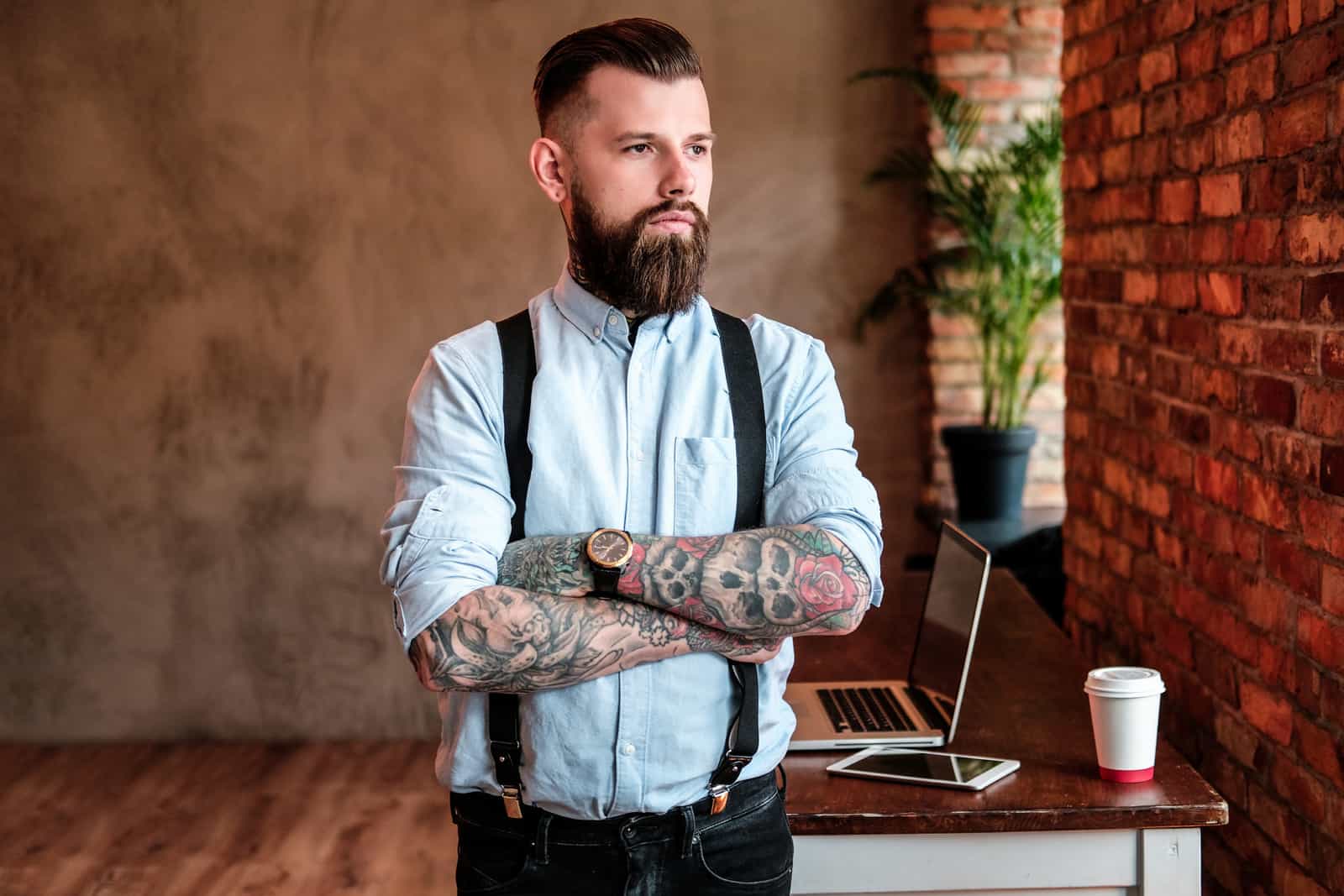 Why Beards And Tattoos Make You More Attractive