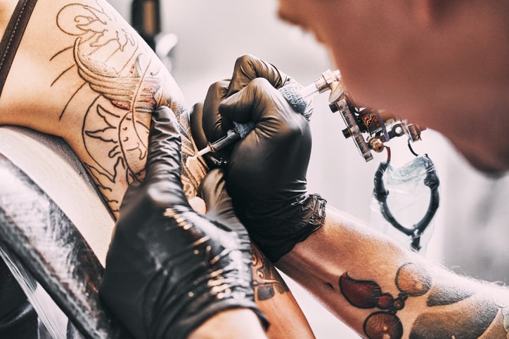 Formula for fading tattoos lets people predict how their body art will age   Daily Mail Online