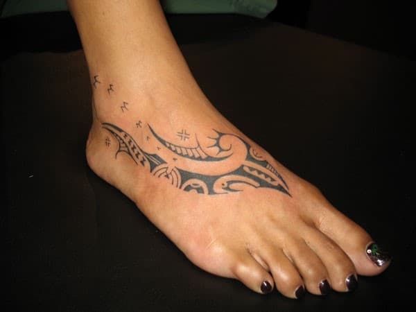 Hawaiian tribal foot tattoo