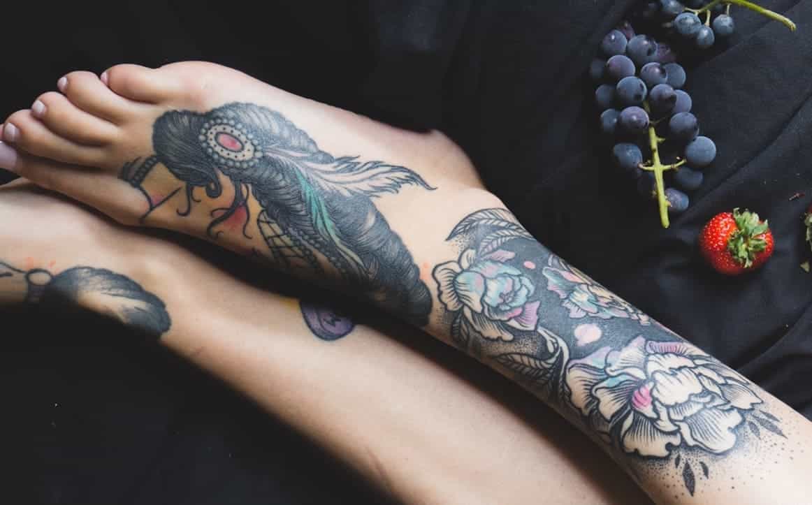 Pros And Cons Of Getting A Foot Tattoo