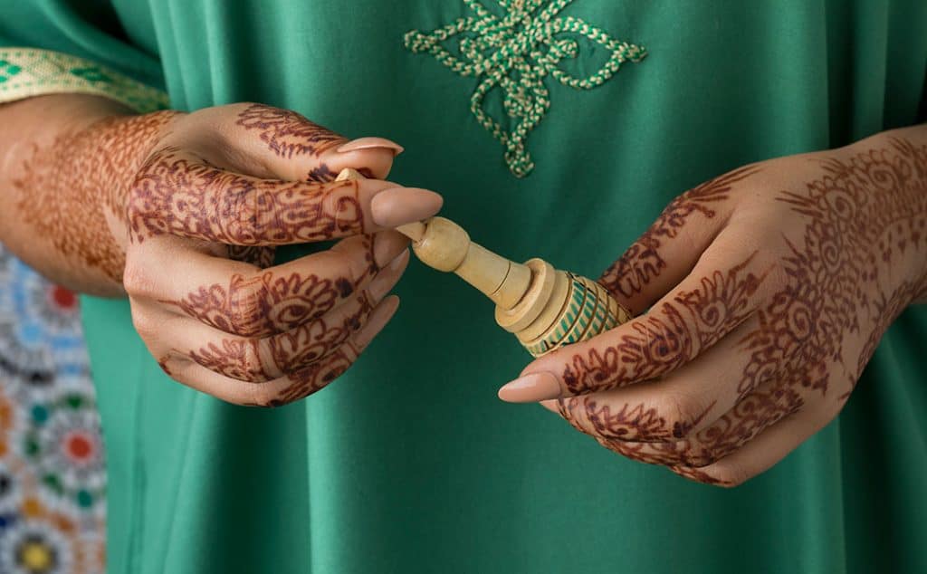 How to remove a henna tattoo